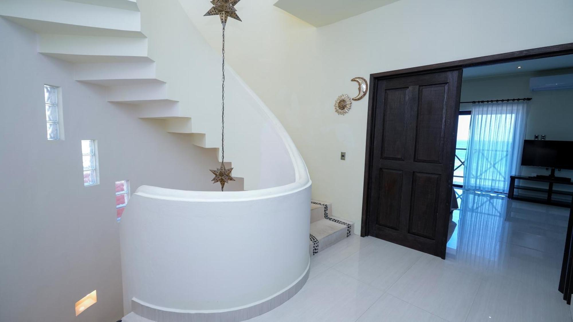 Villa Casa Javi- Ocean Front Located Mid Isla Mujeres Exterior foto